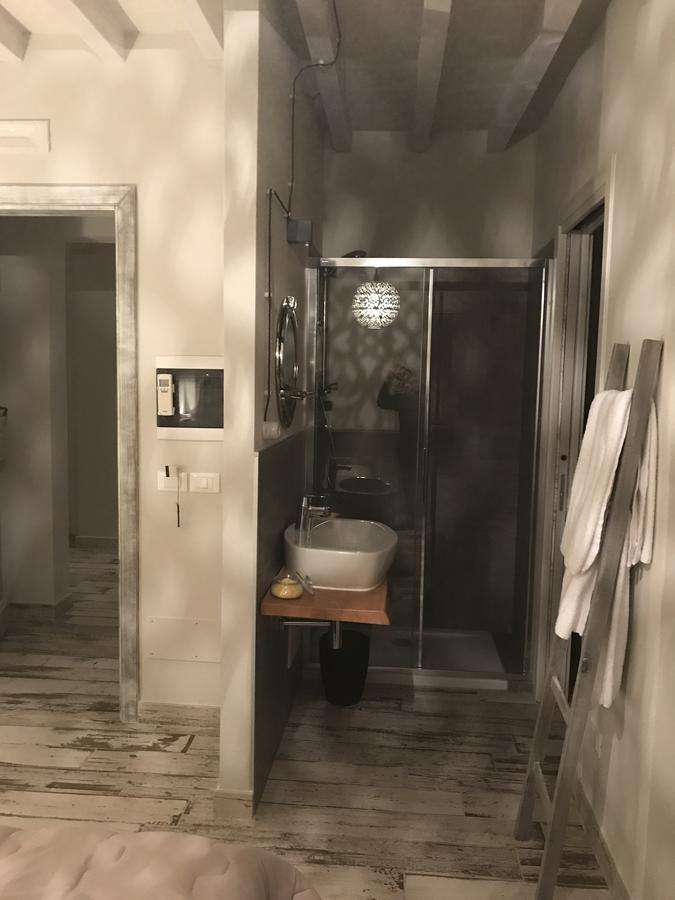 Rossodivino Hotel Cavriago Bagian luar foto