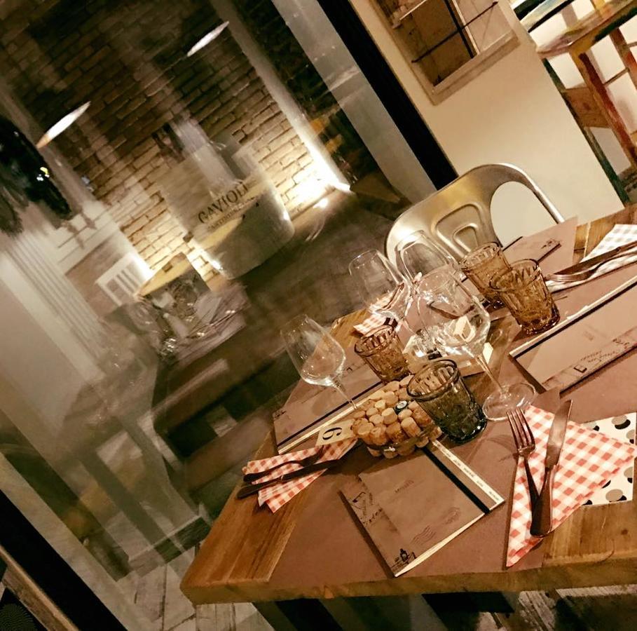 Rossodivino Hotel Cavriago Bagian luar foto